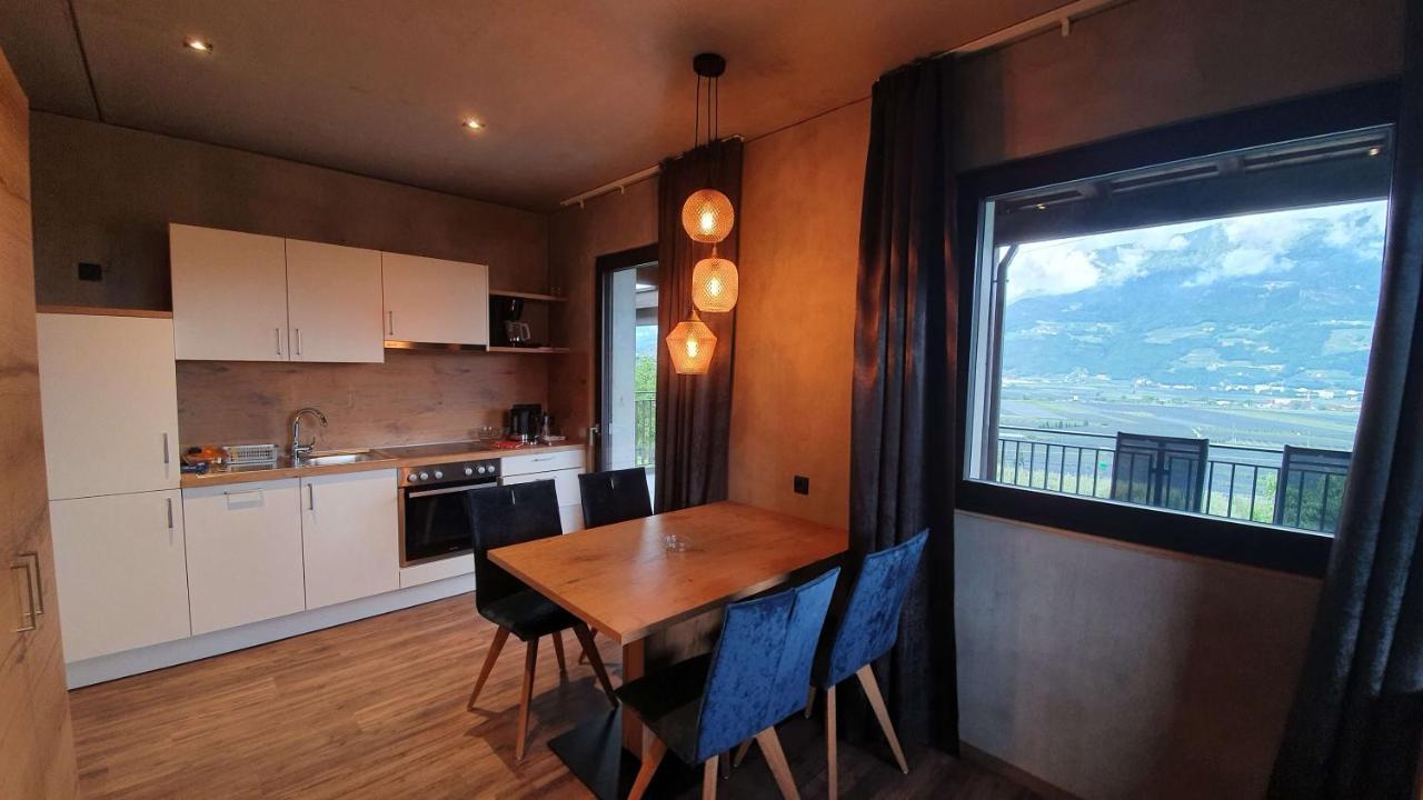 Ferienwohnung Haus Sonnegg Marling Exterior foto
